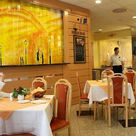 Zuglo Szálloda Budapest