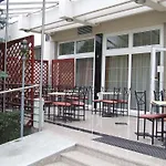 Zuglo Hotel