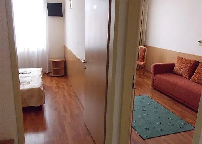 Zuglo 3*